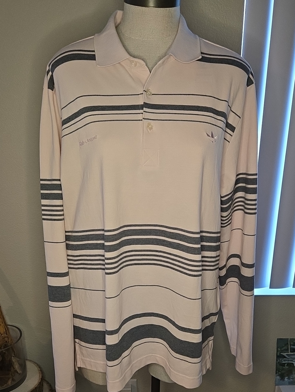 This is an adidas x Wales Bonner long-sleeve polo  "Wonder Quartz" pink Size M